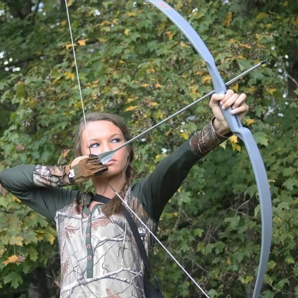 silver-snake-hunting-bow
