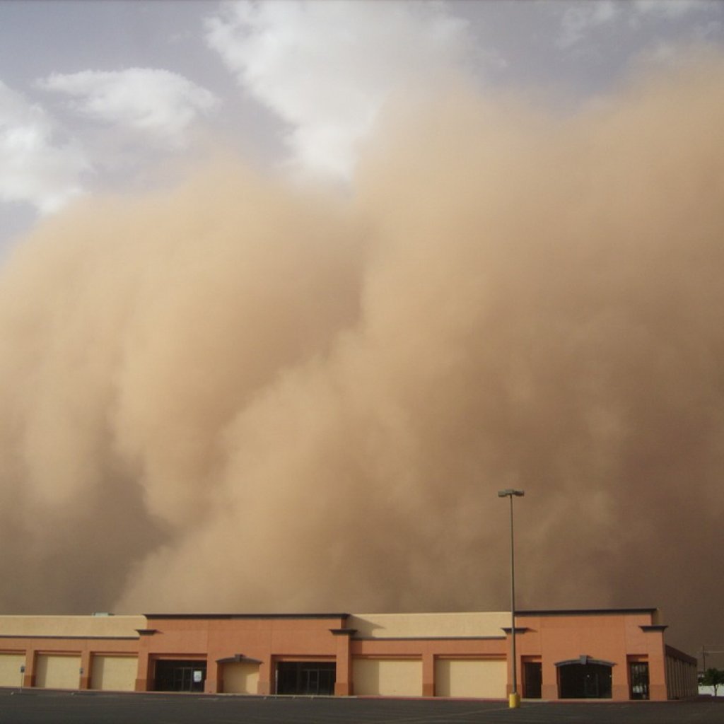 Dust-Storm